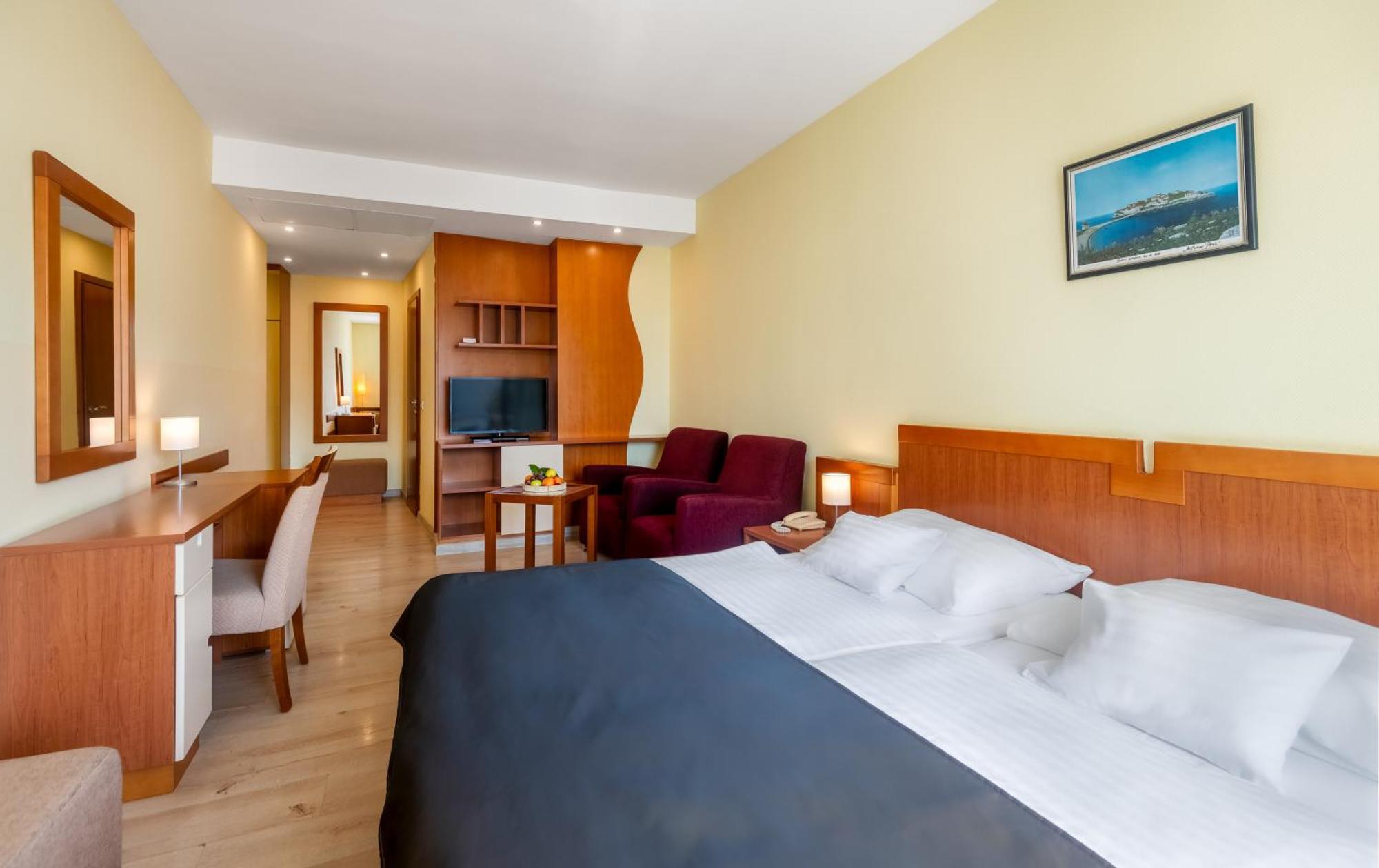 Hunguest Hotel Sun Resort Herceg Novi Ngoại thất bức ảnh
