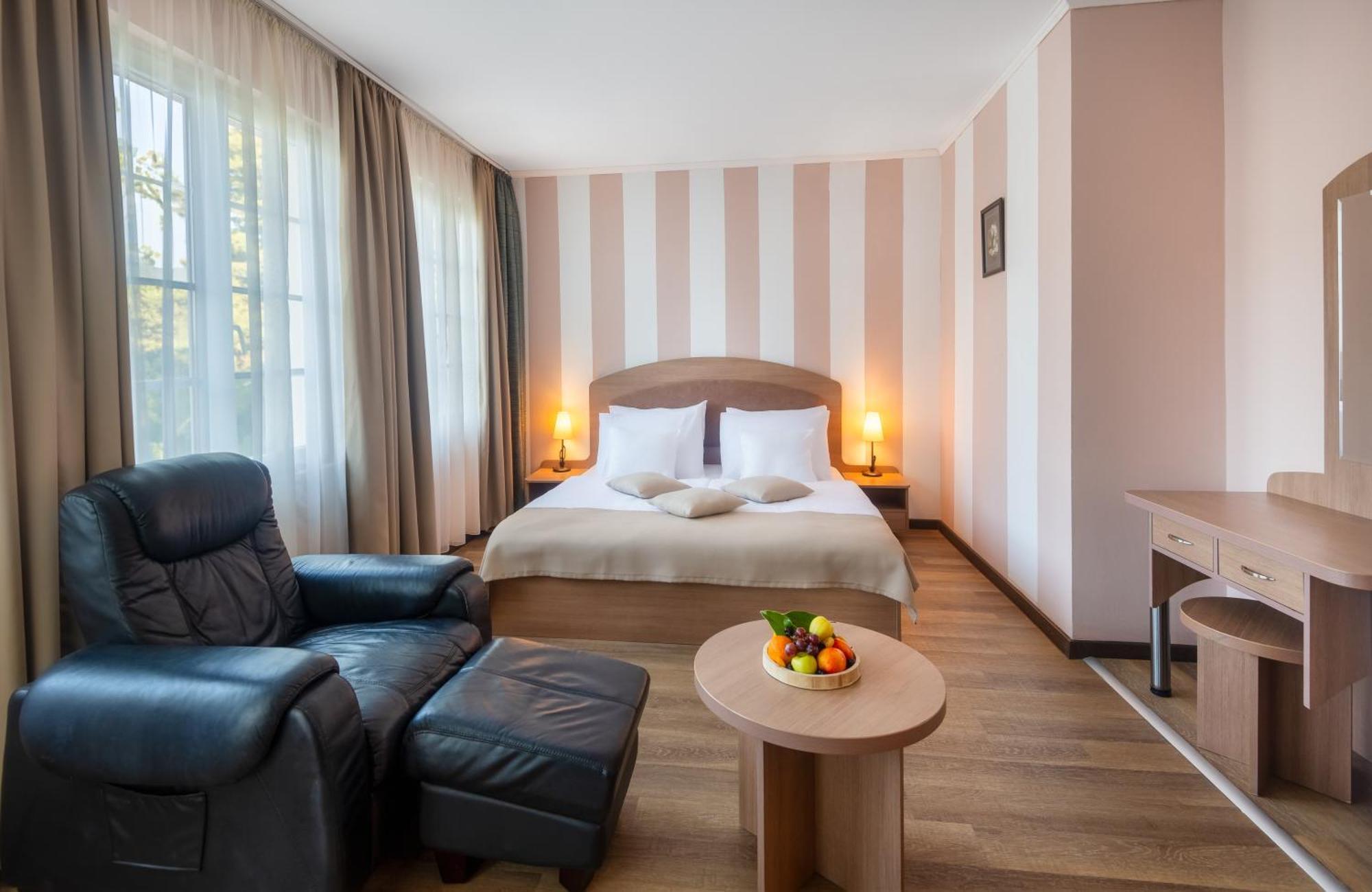 Hunguest Hotel Sun Resort Herceg Novi Ngoại thất bức ảnh