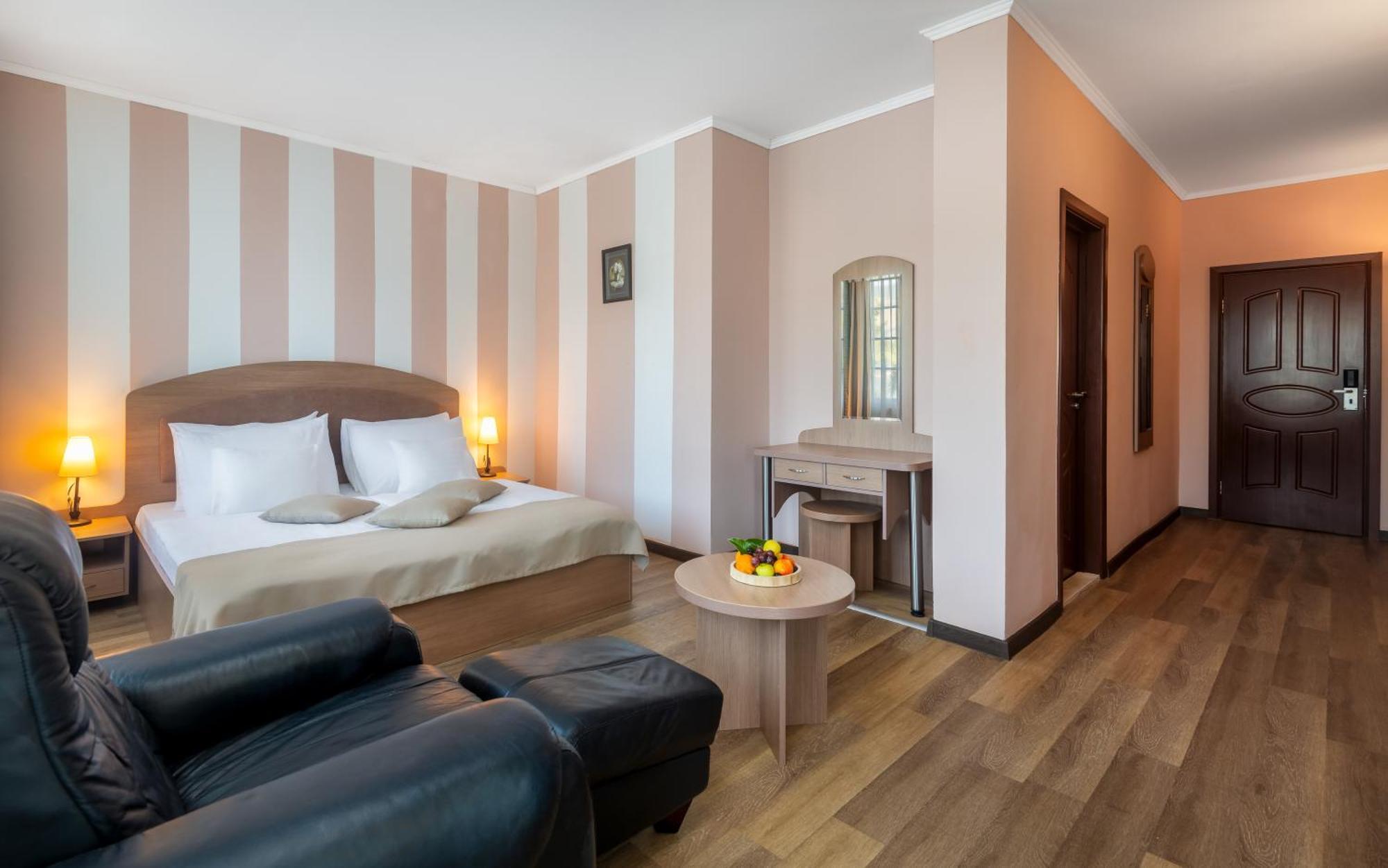 Hunguest Hotel Sun Resort Herceg Novi Ngoại thất bức ảnh